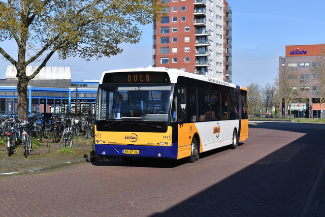 Foto van OVCN VDL Ambassador ALE-120 1451 Standaardbus door NLRail