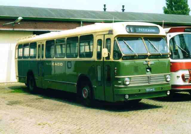 Foto van NBM Leyland-Verheul LV 4400 Standaardbus door Jelmer