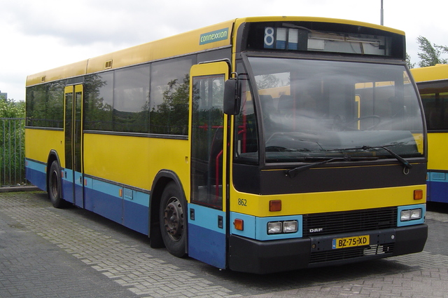 Foto van CXX Den Oudsten B88 4037 Standaardbus door wyke2207