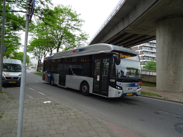 Foto van RET VDL Citea SLE-120 Hybrid 1230 Standaardbus door Jossevb