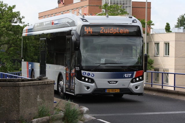 Foto van RET VDL Citea SLF-120 Electric 1525 Standaardbus door_gemaakt Tramspoor