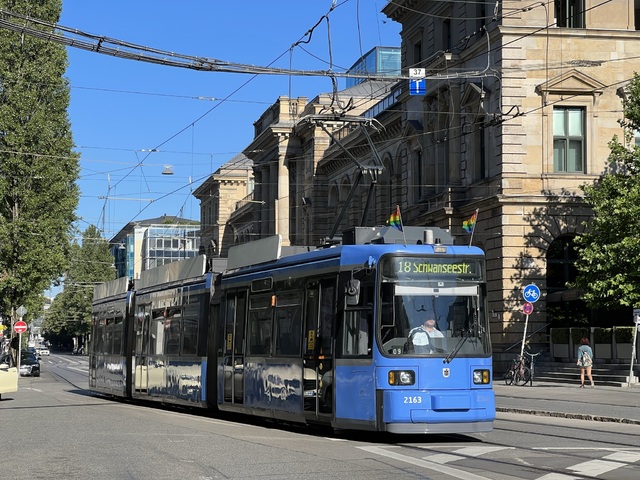 Foto van MVG GT6N 2163 Tram door_gemaakt Stadsbus