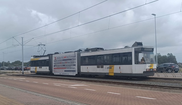 Foto van DeLijn BN LRV 6018 Tram door_gemaakt Desiro05