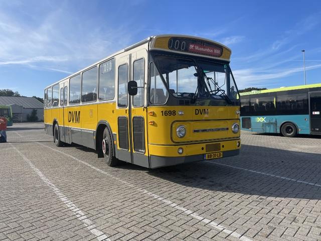 Foto van 1698 Leyland-Den Oudsten Standaardstreekbus 1698 Standaardbus door_gemaakt Rileybusspotter