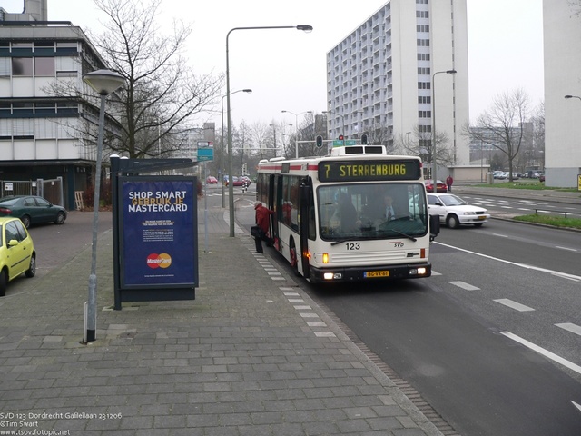 Foto van SVD Den Oudsten B96 123 Standaardbus door tsov