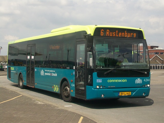 Foto van CXX VDL Ambassador ALE-120 4244 Standaardbus door wyke2207