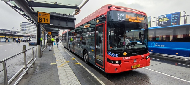 Foto van CXX Ebusco 2.2 (18mtr) 9821 Gelede bus door_gemaakt MHVentura