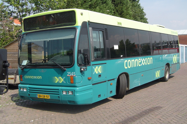 Foto van CXX Den Oudsten B95 2545 Standaardbus door wyke2207