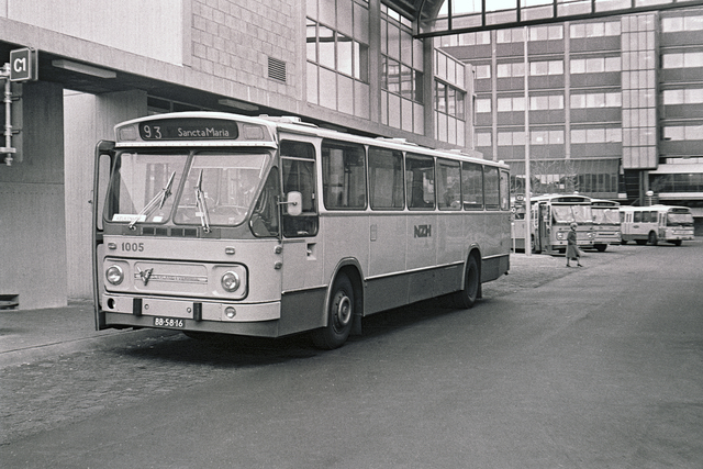 Foto van NZH Leyland-Verheul Standaardstreekbus 1005 Standaardbus door StSo