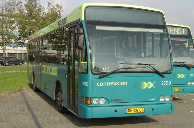 Foto van CXX Berkhof 2000NL 2390 Standaardbus door wyke2207