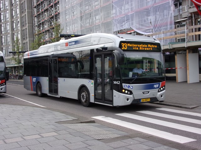 Foto van RET VDL Citea SLF-120 Electric 1442 Standaardbus door Lijn45