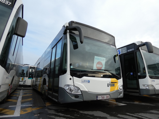 Foto van  Jonckheere Transit 2000  Standaardbus door Delijn821