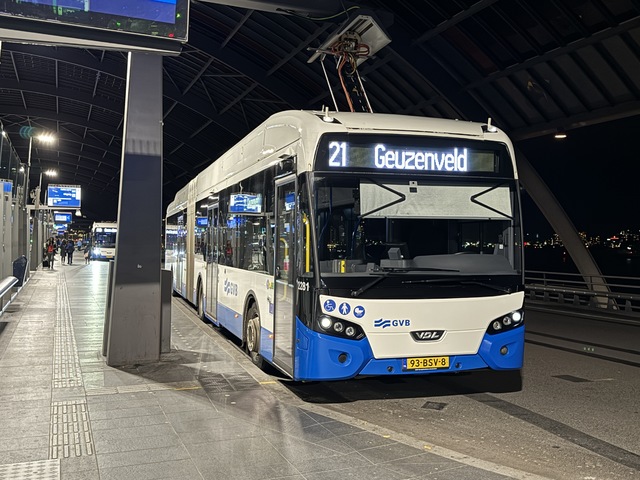 Foto van GVB VDL Citea SLFA-180 Electric 2281 Gelede bus door Stadsbus