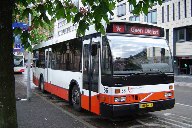 Foto van SBM Den Oudsten B88 66 Standaardbus door wyke2207