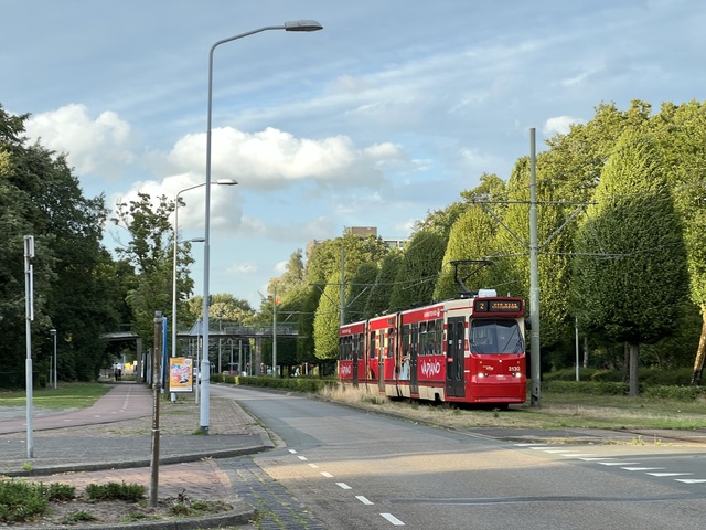 Foto van HTM GTL8 3130 Tram door Stadsbus