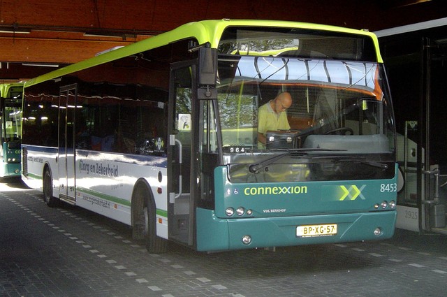 Foto van CXX VDL Ambassador ALE-120 8453 Standaardbus door wyke2207