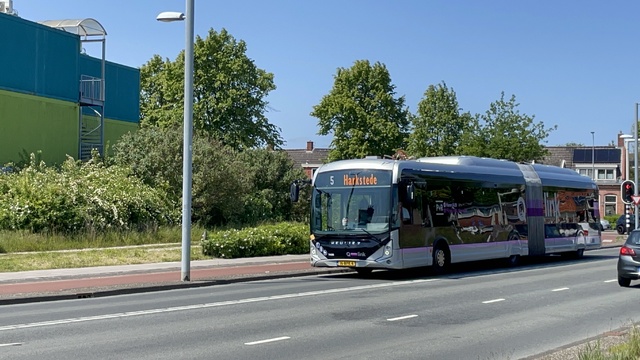 Foto van QBZ Heuliez GX437 ELEC 7435 Gelede bus door_gemaakt M48T