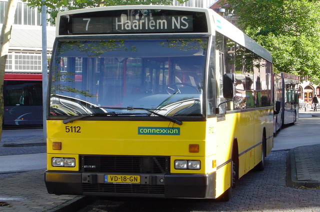 Foto van CXX Den Oudsten B88 5112 Standaardbus door wyke2207
