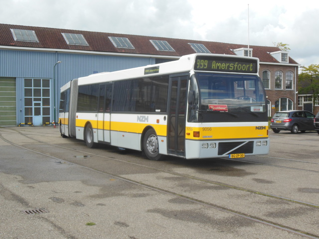 Foto van BRAM Berkhof Duvedec G 9056 Gelede bus door_gemaakt Lijn45