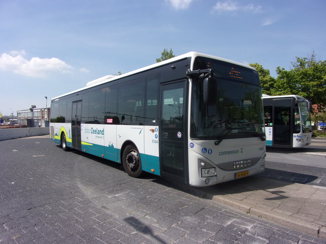 Foto van CXX Iveco Crossway LE (13mtr) 5564 Standaardbus door Lijn45