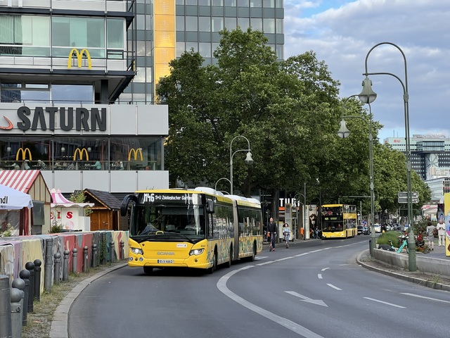 Foto van BVG Scania Citywide LFA 4661 Gelede bus door_gemaakt Stadsbus