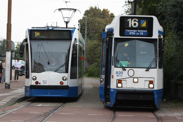 Foto van GVB Siemens Combino 2065 Tram door Tramspoor