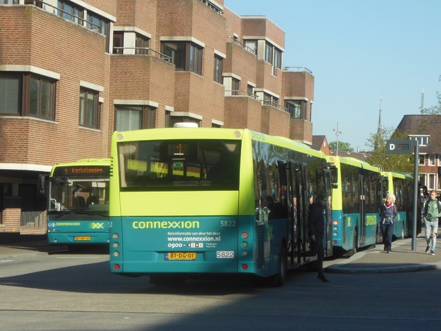 Foto van CXX VDL Ambassador ALE-120 5822 Standaardbus door Lijn45