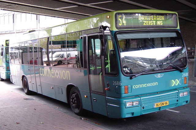 Foto van CXX Den Oudsten B95 2686 Standaardbus door wyke2207