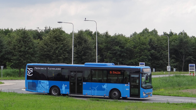 Foto van OVinIJ Iveco Crossway LE (12mtr) 5501 Standaardbus door OVdoorNederland