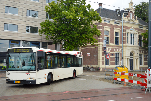 Foto van HTM Berkhof Diplomat 321 Standaardbus door_gemaakt Pakjesboot12