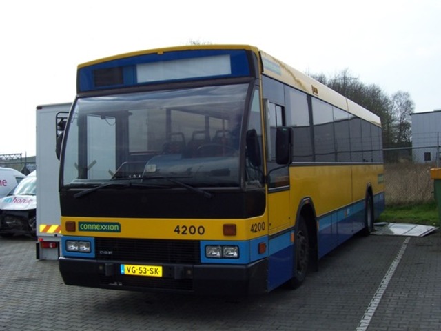 Foto van CXX Den Oudsten B88 4200 Standaardbus door PEHBusfoto