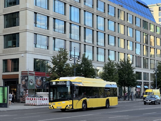 Foto van BVG Solaris Urbino 12 E 1886 Standaardbus door_gemaakt Stadsbus