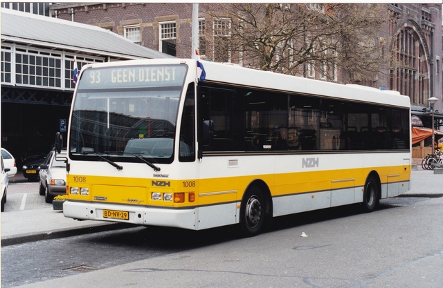 Foto van NZH Berkhof 2000NL 1008 Standaardbus door wyke2207