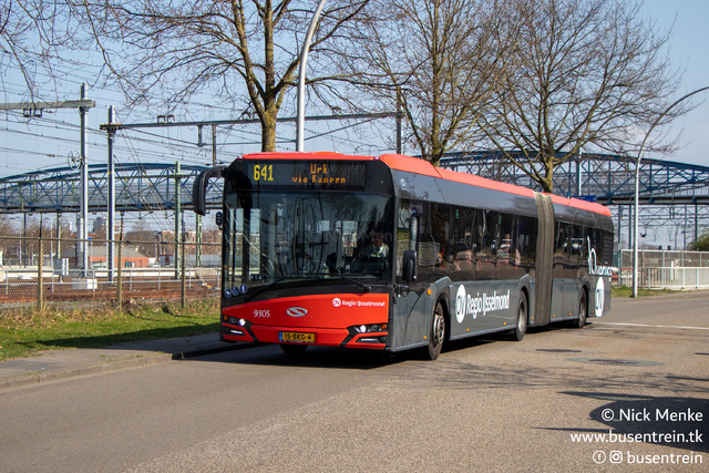 Foto van OVinIJ Solaris Urbino 18 9305 Gelede bus door_gemaakt Busentrein