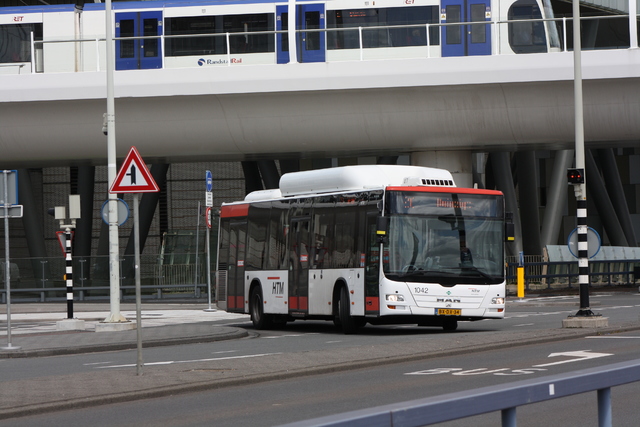 Foto van HTM MAN Lion's City CNG 1042 Standaardbus door Tramspoor