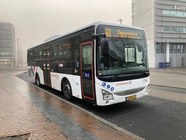 Foto van CXX Iveco Crossway LE (10,8mtr) 2706 Standaardbus door Leom