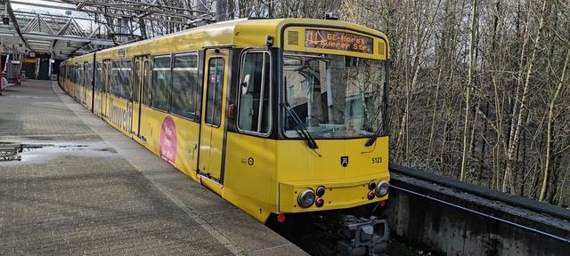 Foto van RBN Stadtbahnwagen B 5123 Tram door_gemaakt MHVentura