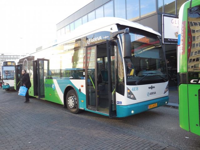 Foto van ARR Van Hool A300 Hybrid 4838 Standaardbus door Stadsbus