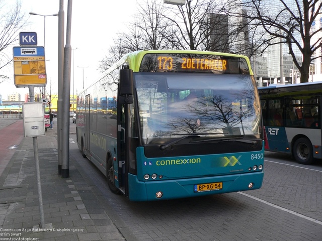 Foto van CXX VDL Ambassador ALE-120 8450 Standaardbus door tsov