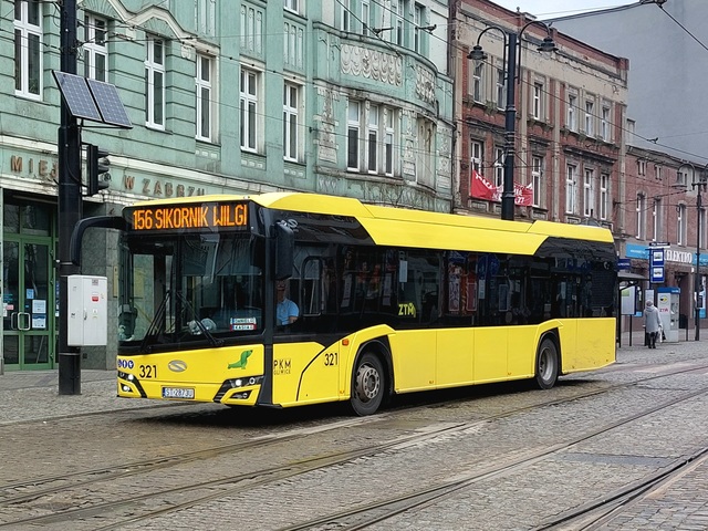 Foto van PKMK Solaris Urbino 12 321 Standaardbus door Jossevb