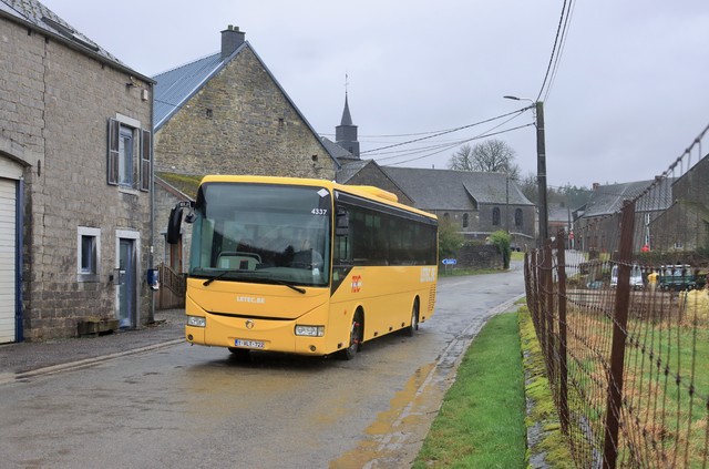 Foto van TEC Irisbus Crossway 4337 Semi-touringcar door_gemaakt mauricehooikammer