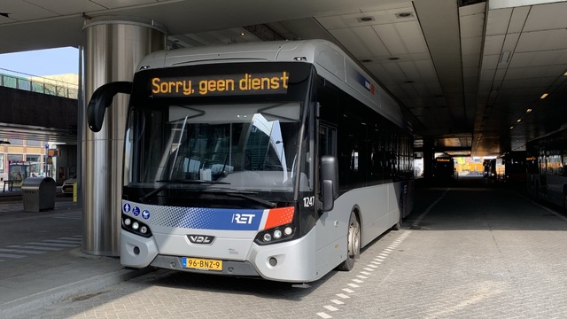 Foto van RET VDL Citea SLE-120 Hybrid 1247 Standaardbus door Stadsbus