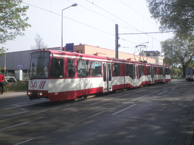 Foto van DVG Düwag GT10NC-DU 1035 Tram door_gemaakt Perzik
