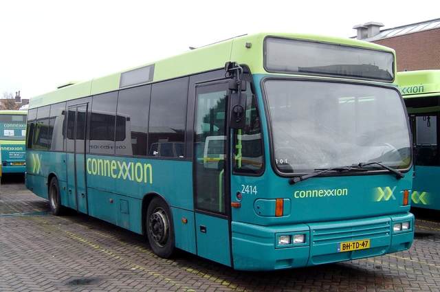 Foto van CXX Den Oudsten B95 2414 Standaardbus door wyke2207