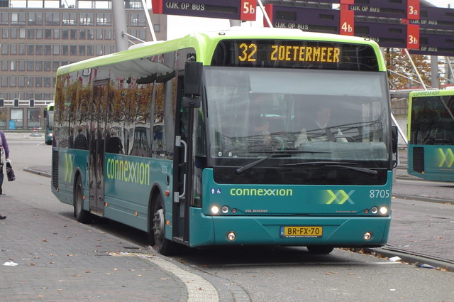Foto van CXX VDL Ambassador ALE-120 8705 Standaardbus door wyke2207