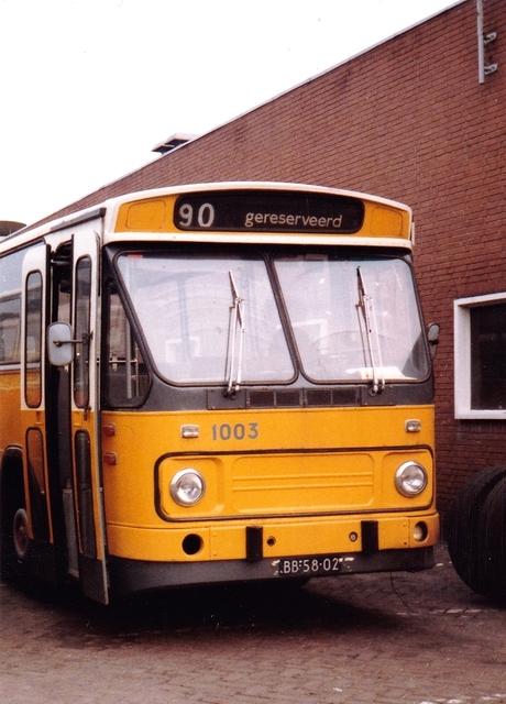 Foto van NZH Leyland-Verheul Standaardstreekbus 1003 Standaardbus door wyke2207