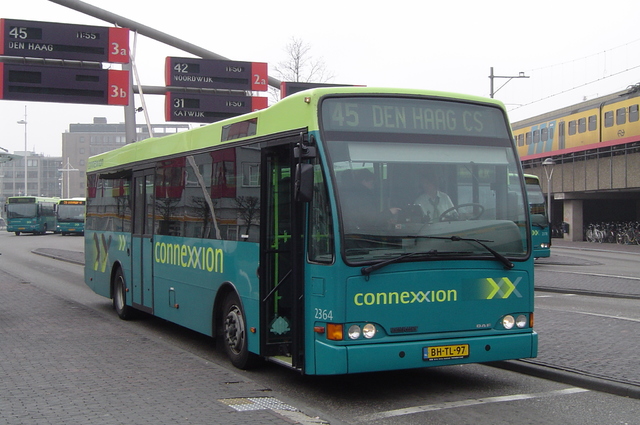 Foto van CXX Berkhof 2000NL 2364 Standaardbus door wyke2207