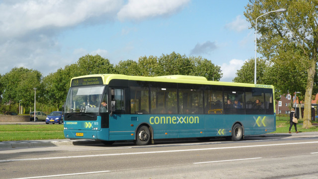 Foto van CXX VDL Ambassador ALE-120 1813 Standaardbus door OVdoorNederland