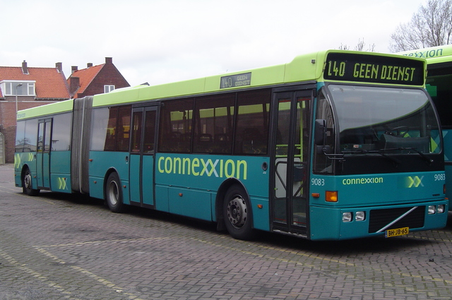 Foto van CXX Berkhof Duvedec G 9083 Gelede bus door wyke2207