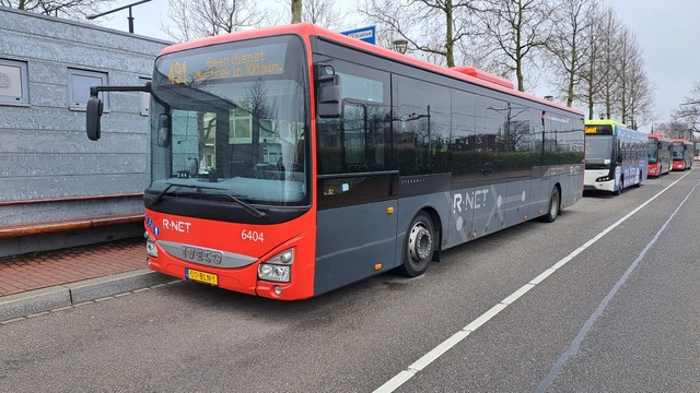 Foto van QBZ Iveco Crossway LE (13mtr) 6404 Standaardbus door_gemaakt treinspotter-Dordrecht-zuid